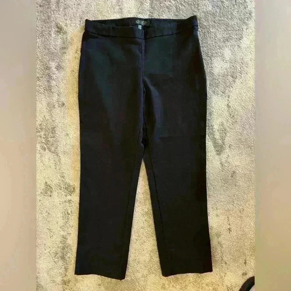 Women’s Black Kasper Slacks - Picture 1 of 7